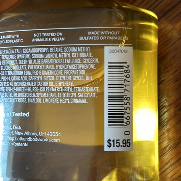 Bath & Body Works Golden Berry Mistletoe - Picture 4 of 6